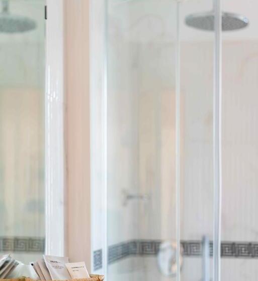 Pokój Czteroosobowy Standard z Balkonem, Baby B&b