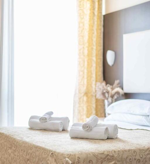 Pokój Czteroosobowy Standard Widok Morze, Baby B&b