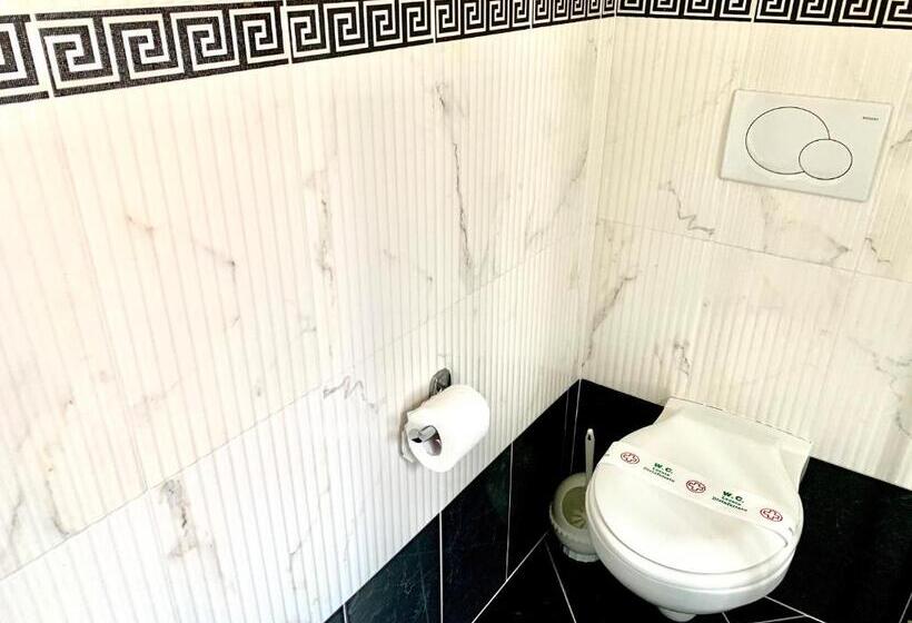 Pokój Rodzinny, Baby B&b