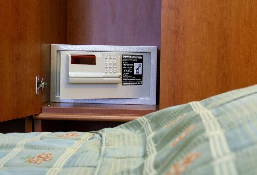 اتاق استاندارد, Brasov