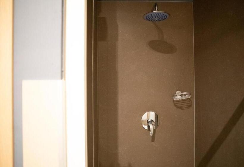 سوییت جونیور, Broletto