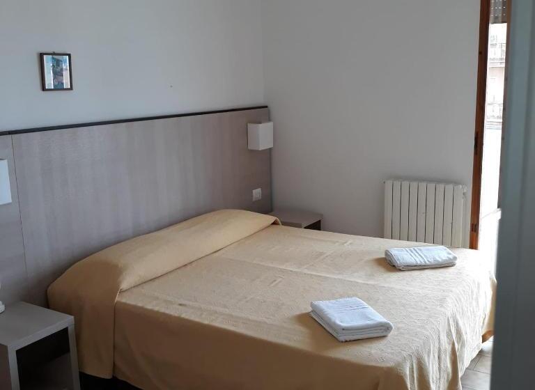 스탠다드 룸, Caesar