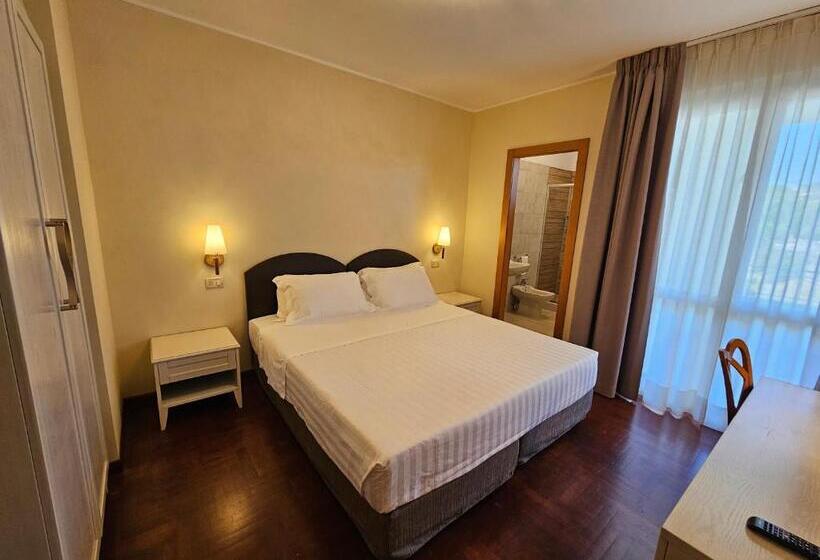 Номер Стандарт, Giardino Dei Principi D Abruzzo