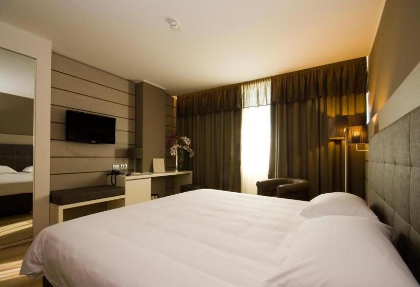 חדר דלוקס, Glamour