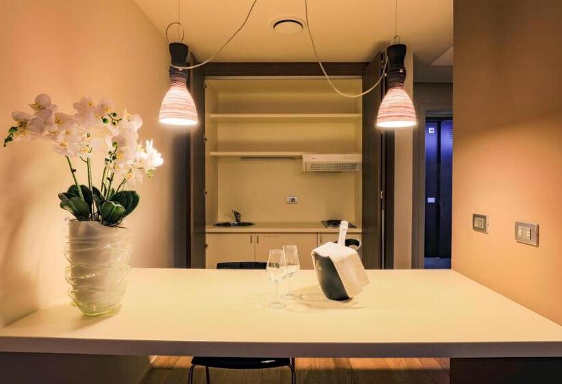 סוויטה, Glamour