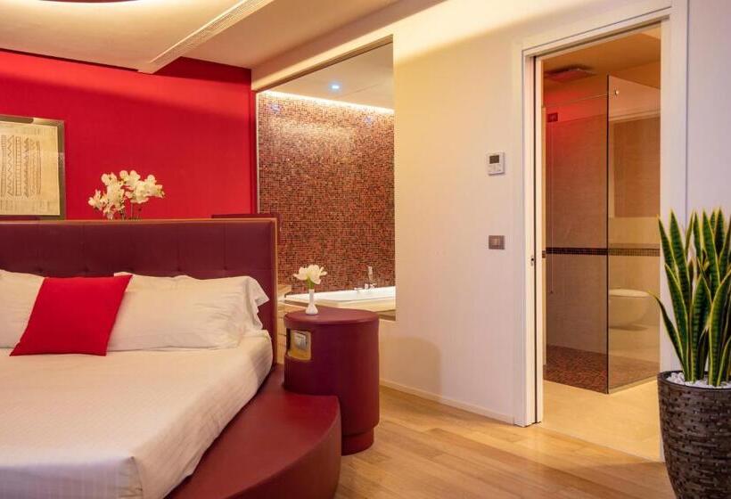 חדר סטנדרט, Glamour