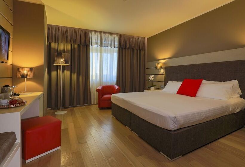 חדר דלוקס, Glamour