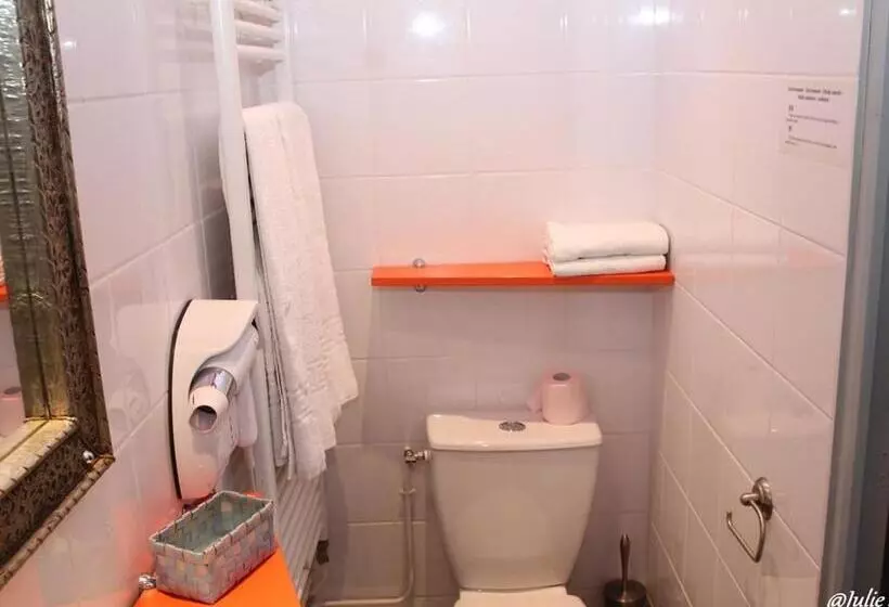 ベーシックルーム, Hôtel Latino Reims Centre