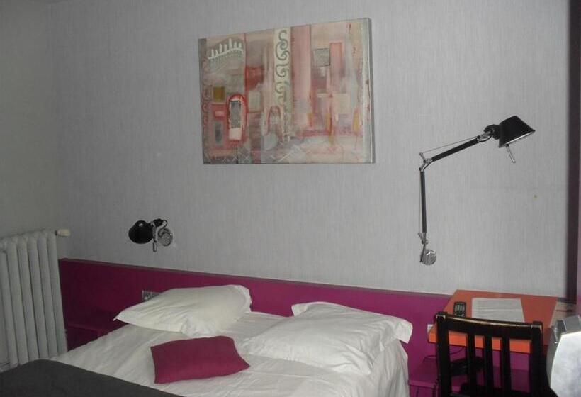 基本间, Hôtel Latino Reims Centre