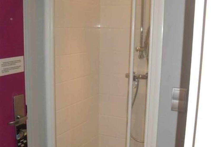 اتاق استاندارد, Hôtel Latino Reims Centre