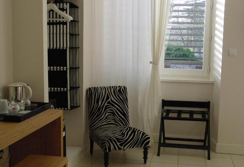 标准房带园景, L Armateur