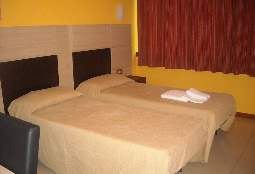 غرفة قياسية, La Piana