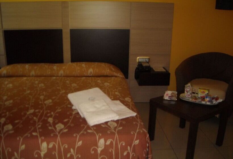 غرفة قياسية, La Piana