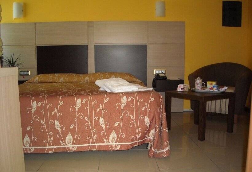 غرفة قياسية, La Piana