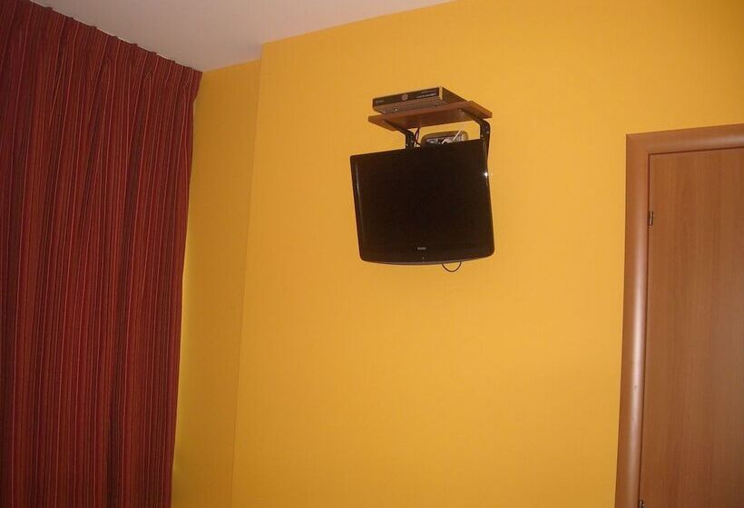 غرفة قياسية فردية, La Piana