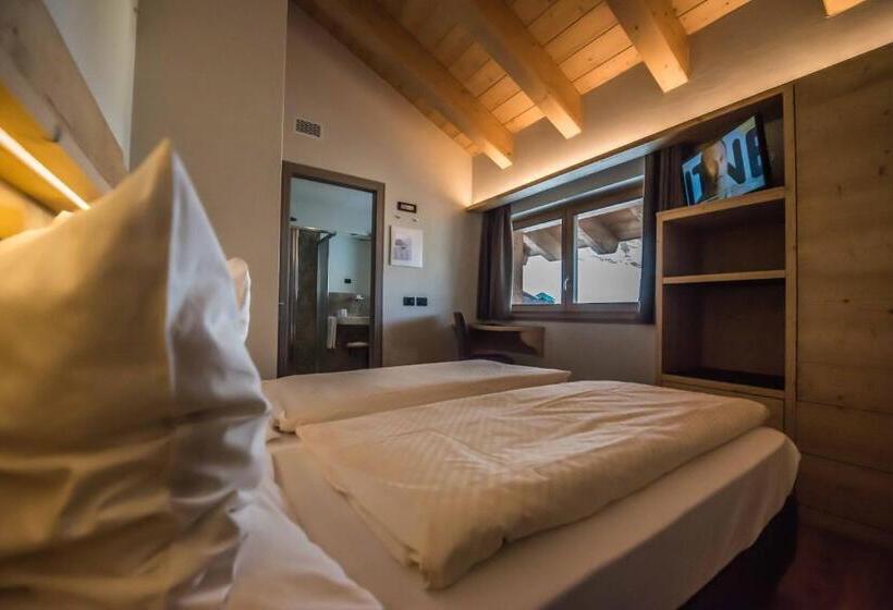 اتاق سوپریور یک تخته, Le Alpi