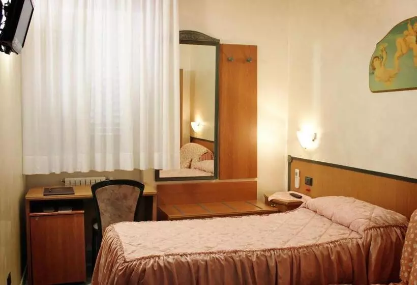 اتاق استاندارد یک نفره, Nespolo D'oro