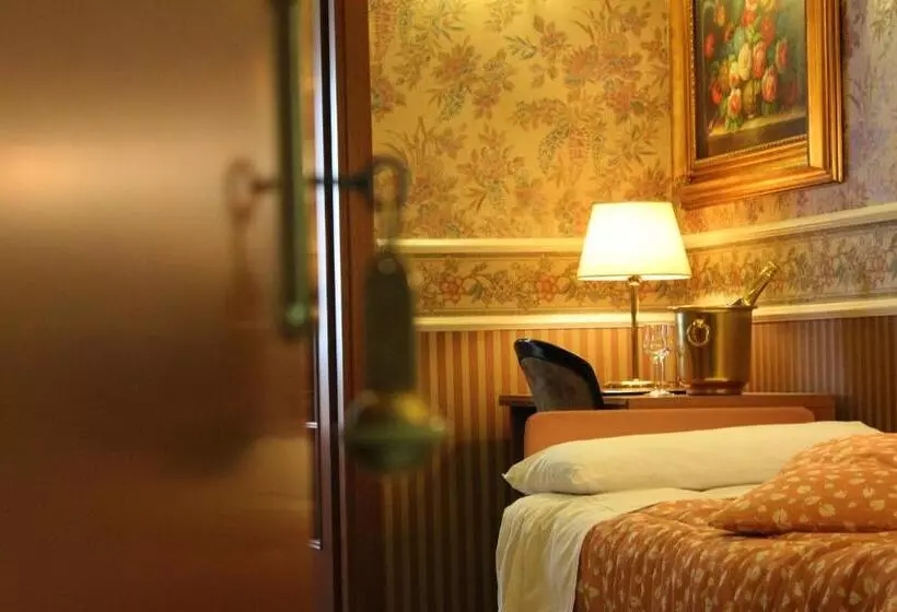 اتاق استاندارد چهار تخته, Nespolo D'oro