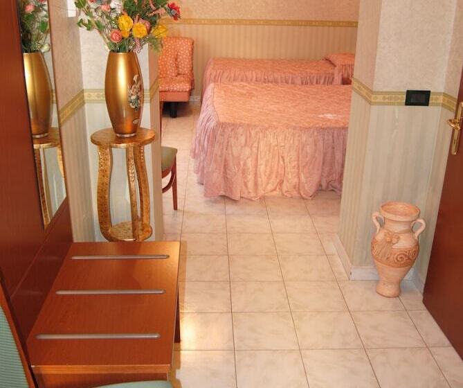 Номер Стандарт Трехместный, Nespolo D'oro