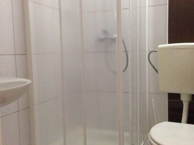 اتاق استاندارد, Pansion Ljubica