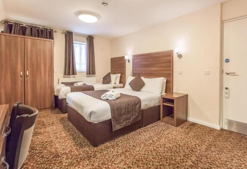 Номер Стандарт Трехместный, Prince Regent Hotel Excel London