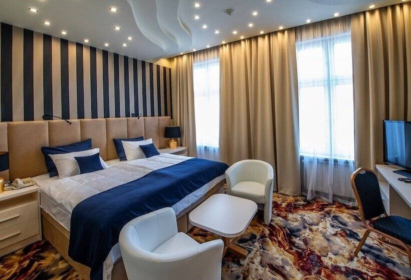 اتاق استاندارد, Royal