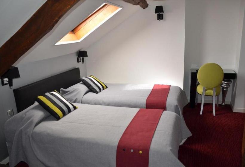 Семейный Номер, Logis Hôtel Saint Martin