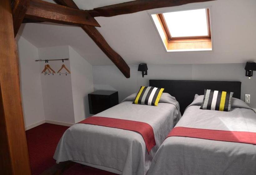 חדר משפחתי, Logis Hôtel Saint Martin