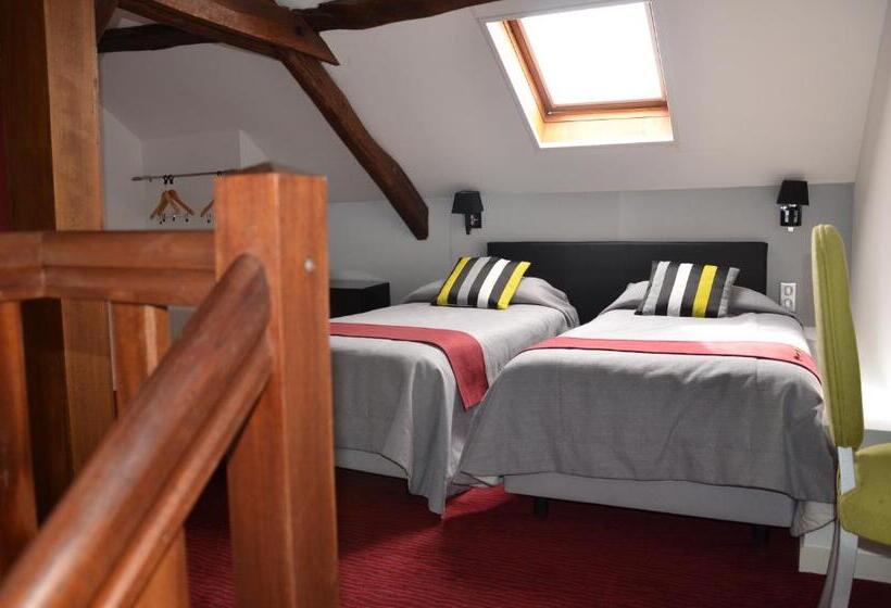 חדר משפחתי, Logis Hôtel Saint Martin