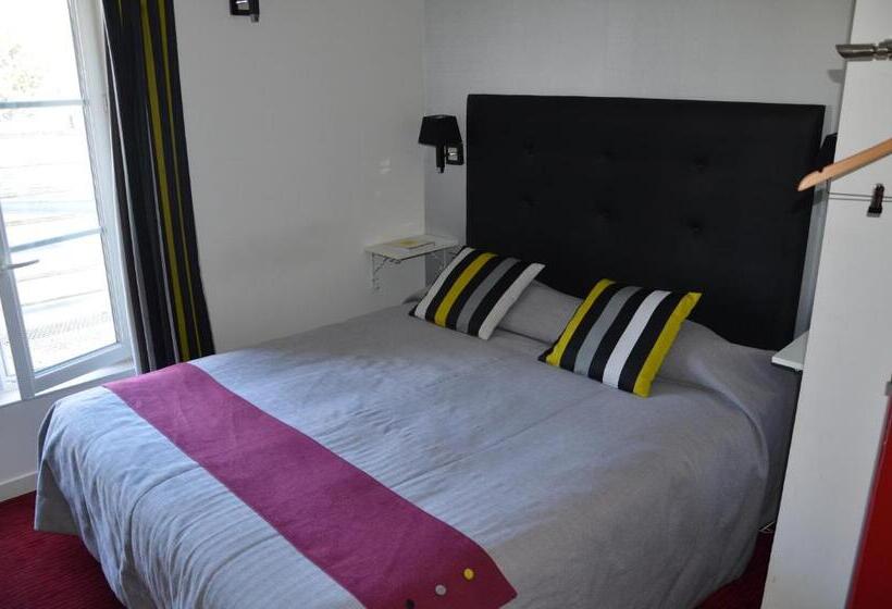 חדר משפחתי, Logis Hôtel Saint Martin