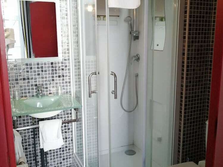 חדר סטנדרט, Logis Hôtel Saint Martin