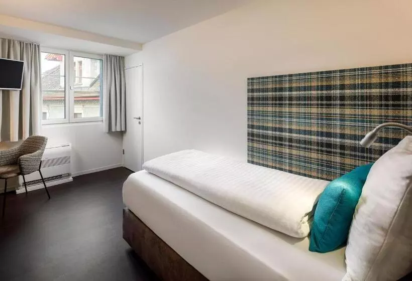 Habitación Estàndard Individual, Schweizerhof