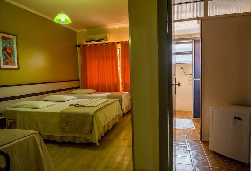 スタンダード4人部屋, Seibt Palace