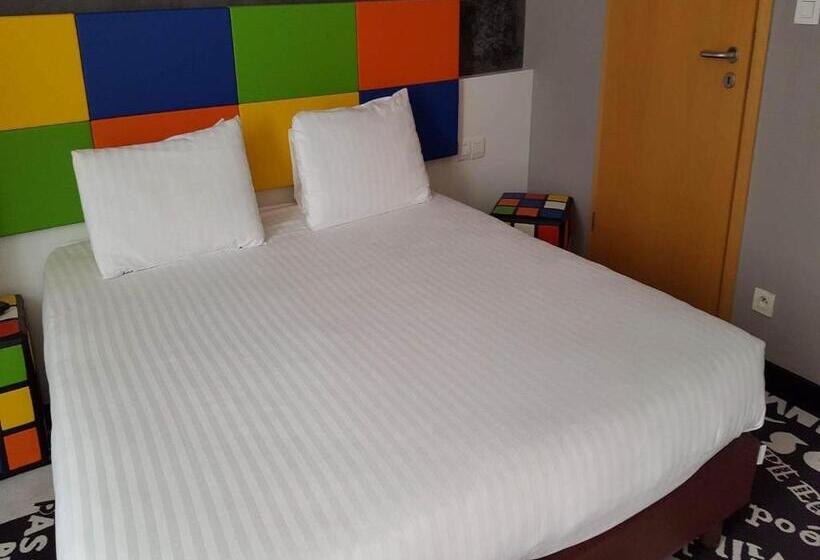 Номер Стандарт, Tristar