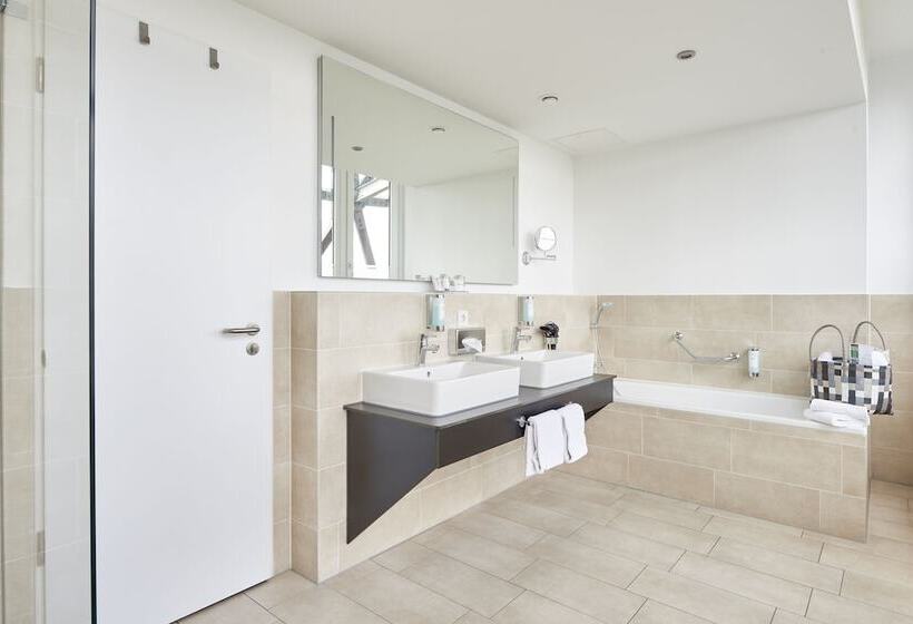 豪华套房, Oversum Winterberg Ski Und Vital Resort