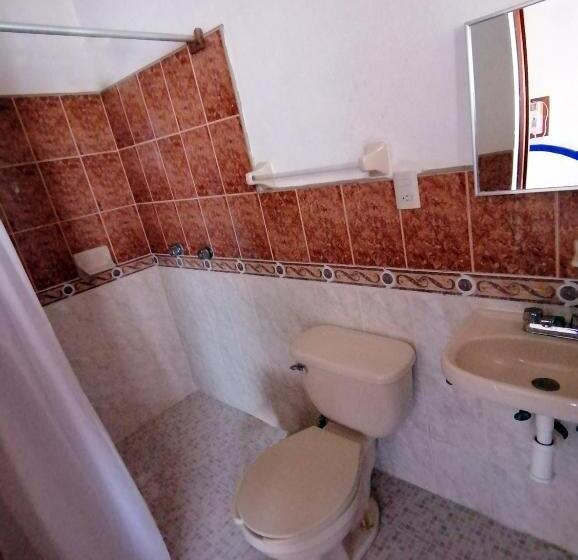 חדר סטנדרט, Don Luis Hostal   Sucursal Galeana   Tecolutla