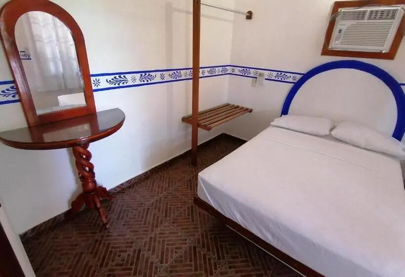 スタンダードルーム, Don Luis Hostal Sucursal Galeana Tecolutla