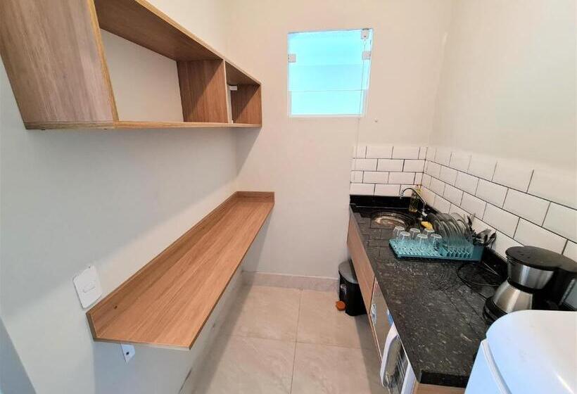 Appartement met 1 Slaapkamer, Marmeu Enseada Com Hidro Aquecida Privativa