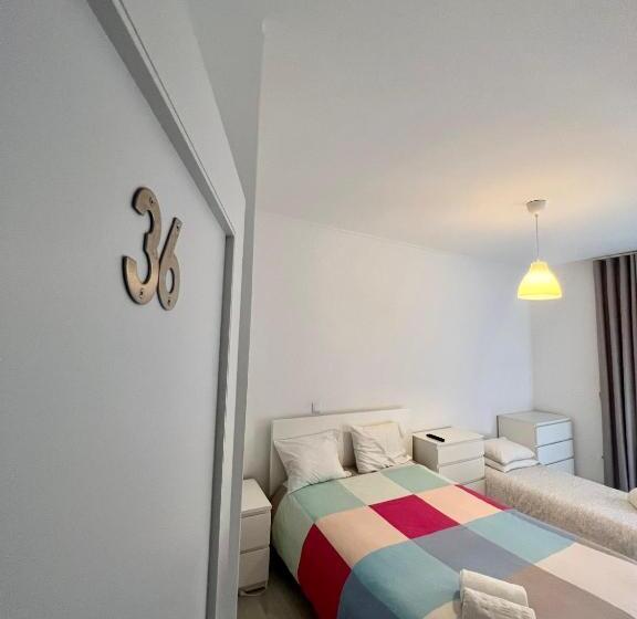 اتاق استاندارد چهارنفره با سرویس بهداشتی مشترک, Moreira 284