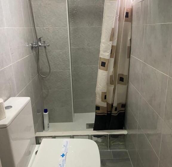 اتاق استاندارد, Lf Habitación Familiar Con Balcón Y Baño Privado   No Fumadores   Sin Ascensor