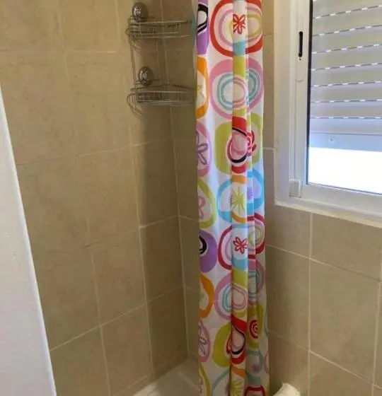اتاق عادی, Lf Habitación Familiar Con Balcón Y Baño Privado   No Fumadores   Sin Ascensor