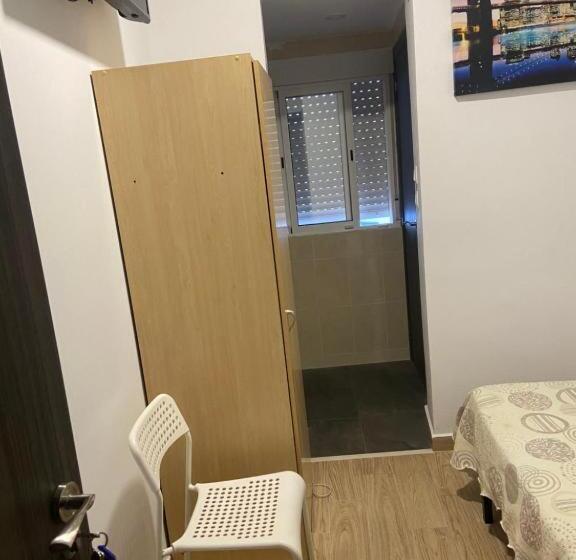 اتاق عادی, Lf Habitación Familiar Con Balcón Y Baño Privado   No Fumadores   Sin Ascensor