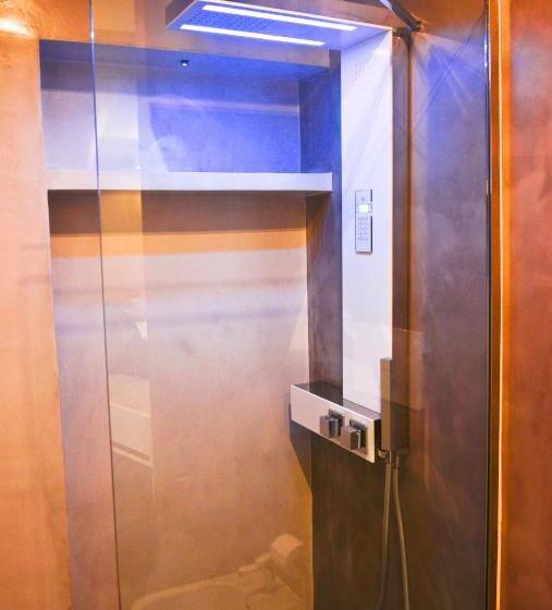 オーシャンビュースイート, B&b Rakel Home