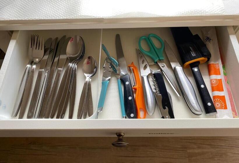 스위트, Hideaway On Hume