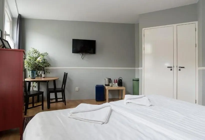 デラックスルーム, Westerpark Home