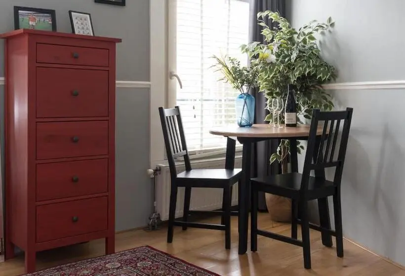デラックスルーム, Westerpark Home