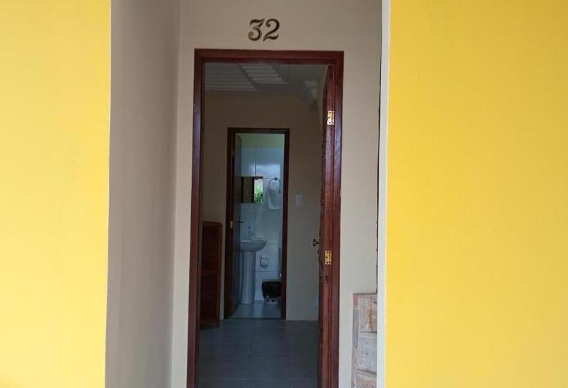 חדר סטנדרט לשלושה, Pousada Canedo