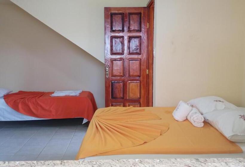 חדר סטנדרט לשלושה, Pousada Canedo