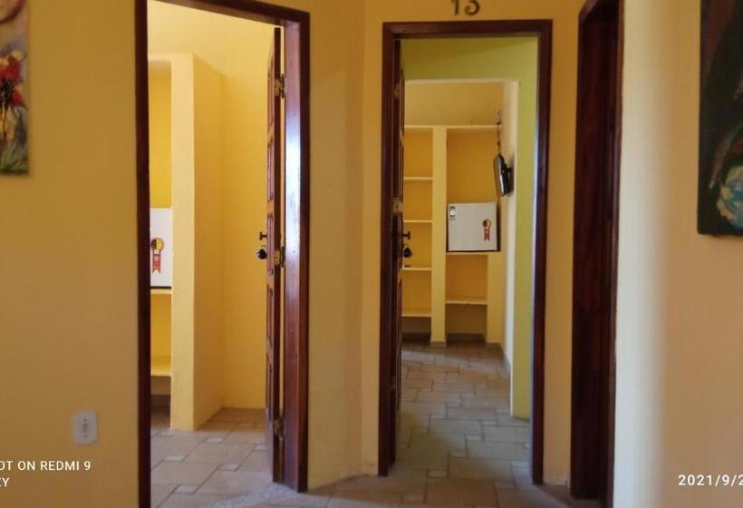 חדר סטנדרט לשלושה, Pousada Canedo