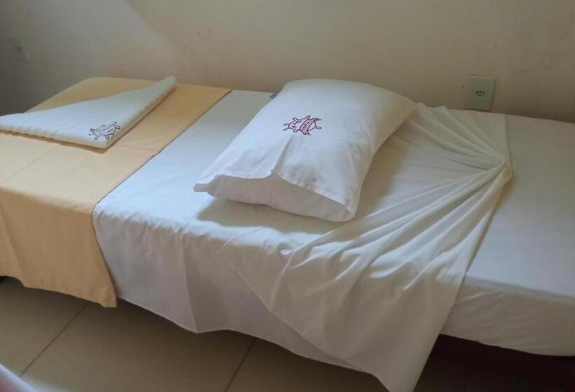 חדר סטנדרט לארבעה, Pousada Canedo